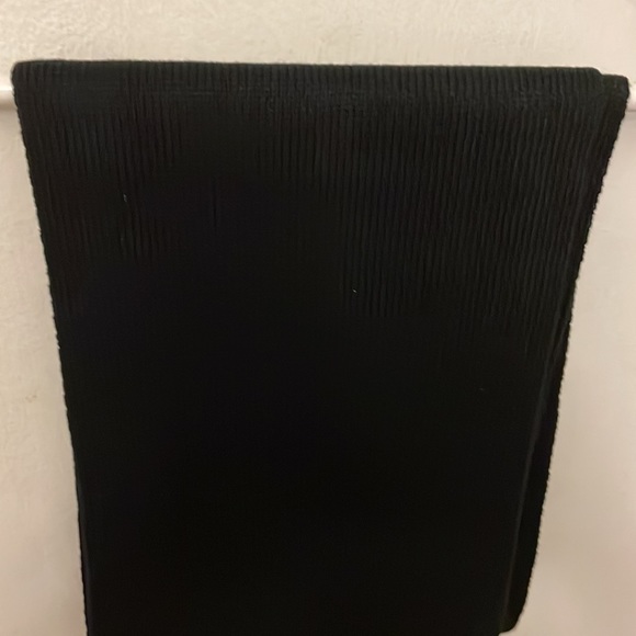 NWT Alfani mens black scarf. - Picture 2 of 3